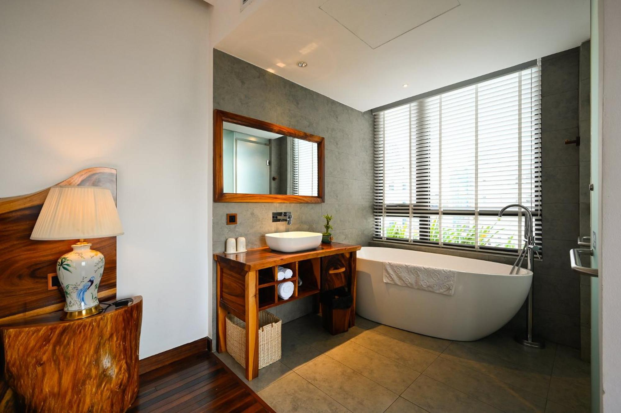 Sky Gem Central Hotel Ho Chi Minh City Exterior photo